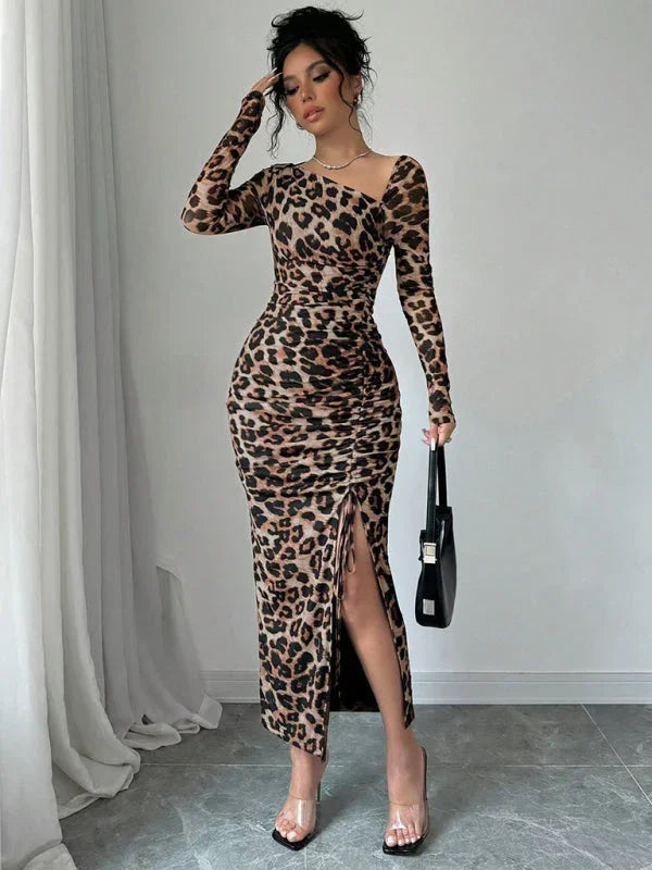 Chic Animal Print Bodycon Midi Dress