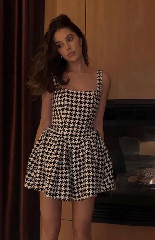 Chic Checkered Cotton Mini Dress