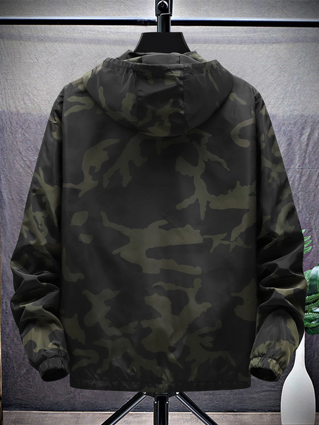 Men's Camo Windbreaker Jacket Hooded Streetwear Style