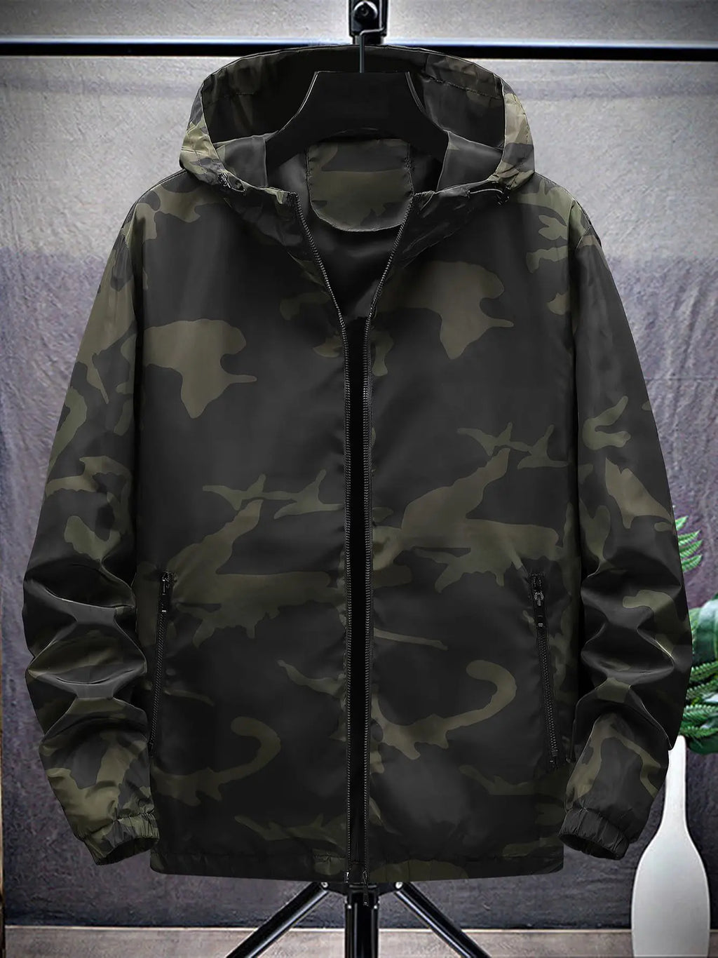 Men's Camo Windbreaker Jacket Hooded Streetwear Style