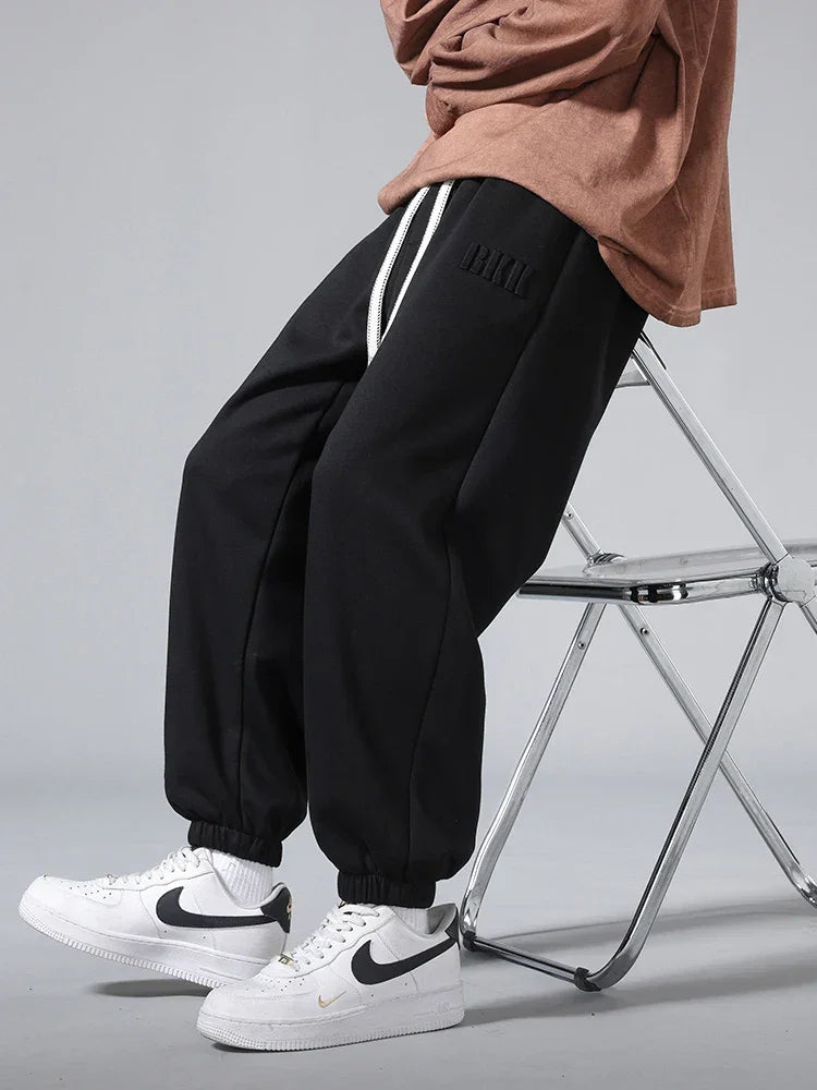 Sporty/Hip Hop/Relaxed Men Jogger Pants - Mid Rise Drawstring Tapered