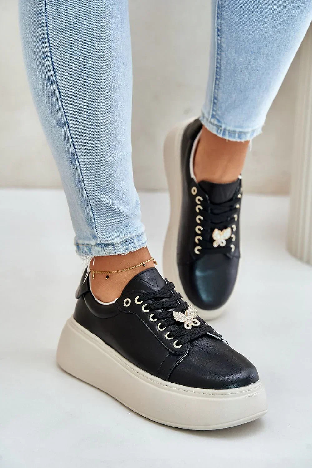 Sport Shoes-LeStyleParfait