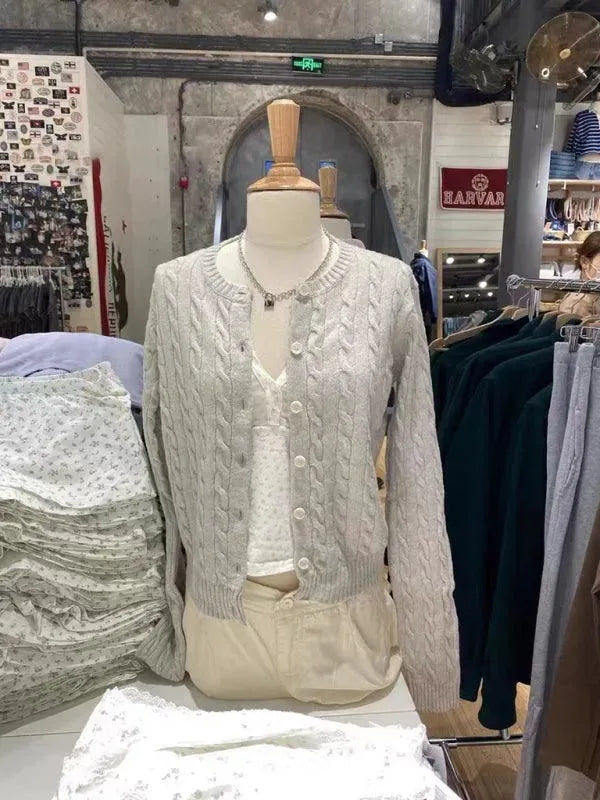 Women’s Cable Knit V-Neck Cardigan Sweater – Retro Button Style