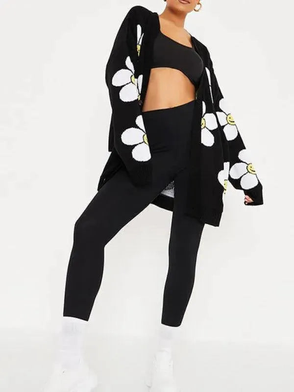 Women’s Heart Jacquard V-Neck Cardigan Sweater – Relaxed Fit