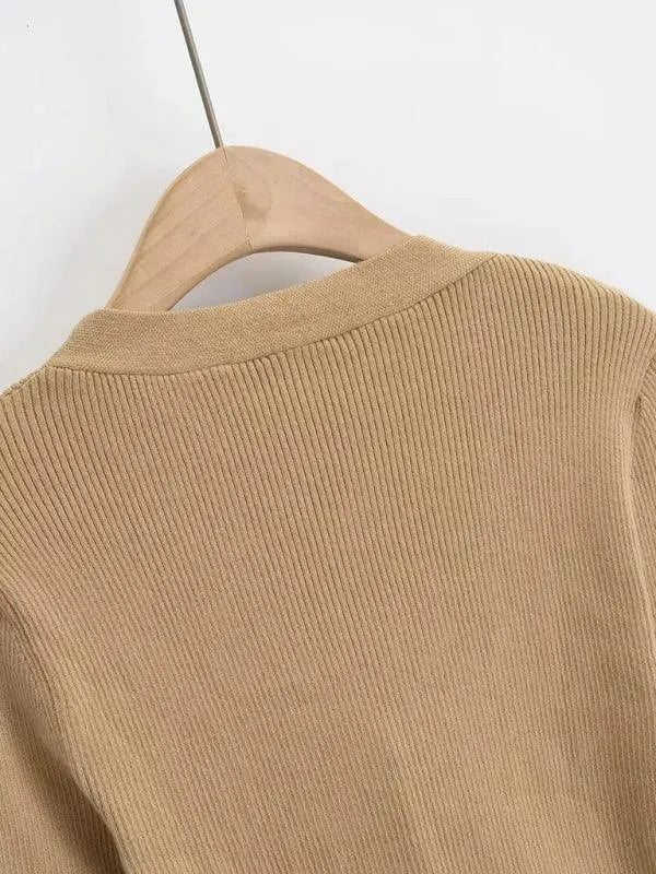 Women’s Lightweight V-Neck Cardigan Sweater – All-Season Knit