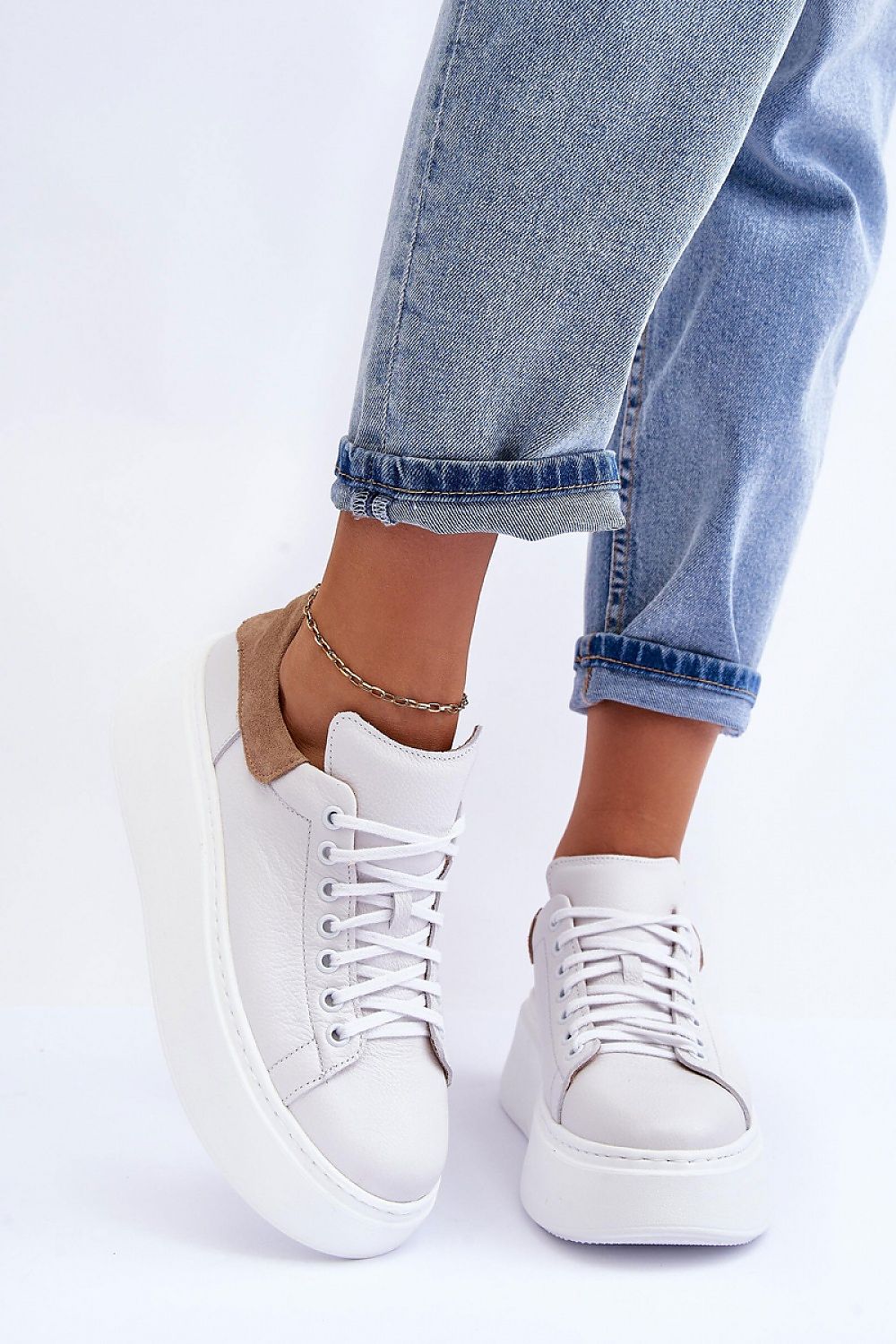 Women's Sneakers - Low-Top Women Platform Sneakers Shoes - Lace-Up All-Season Shoes