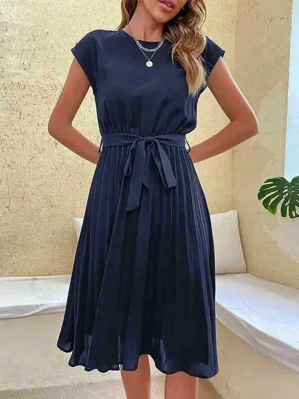 Chic Red Chiffon Pleated Midi Dress