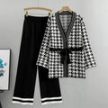 Chic Women Geometric V-Neck Two-Piece Set - Geometric Cardigan Set - LeStyleParfait
