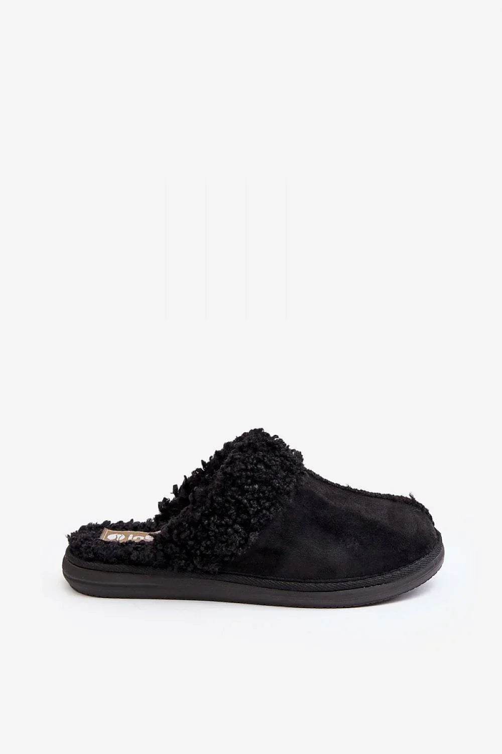  Slippers model 188670 Step in style 