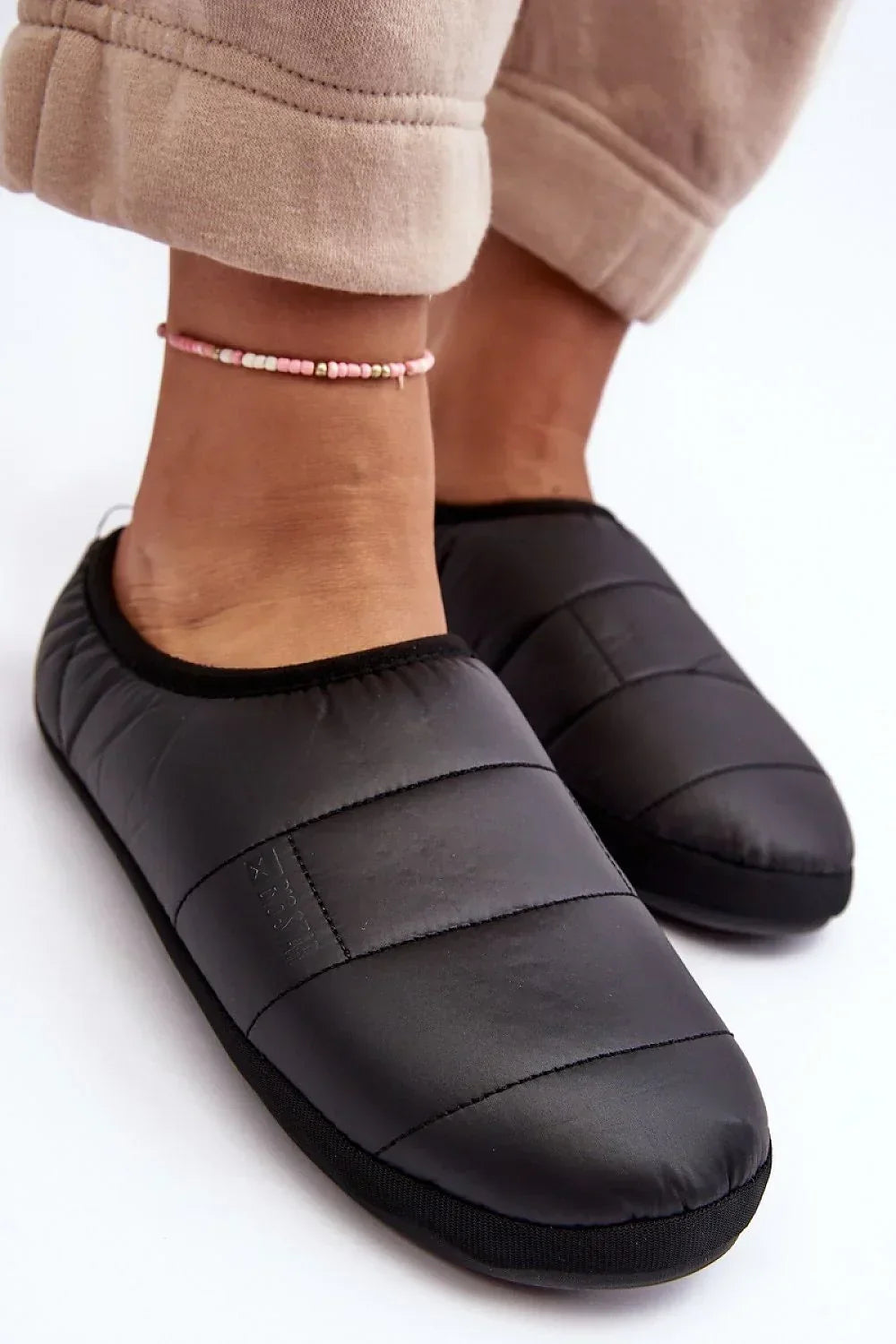  Slippers model 188672 Step in style 