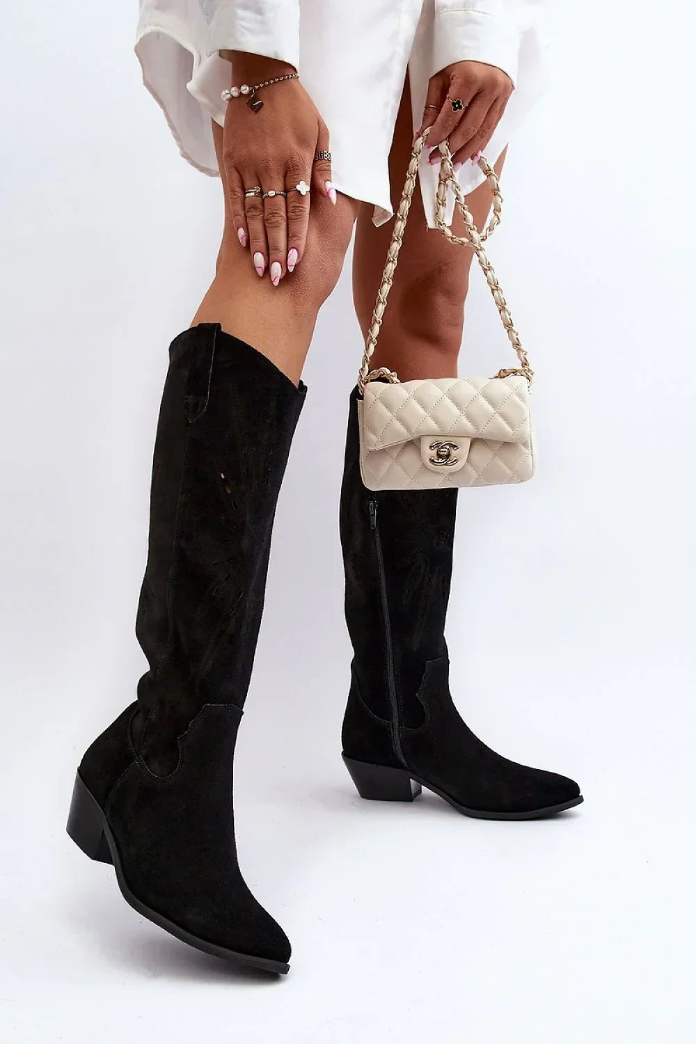  Open-work Boots model 192104 Step in style 