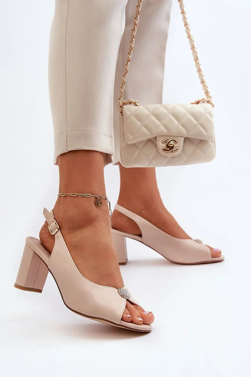  Sandals model 194970 Step in style 
