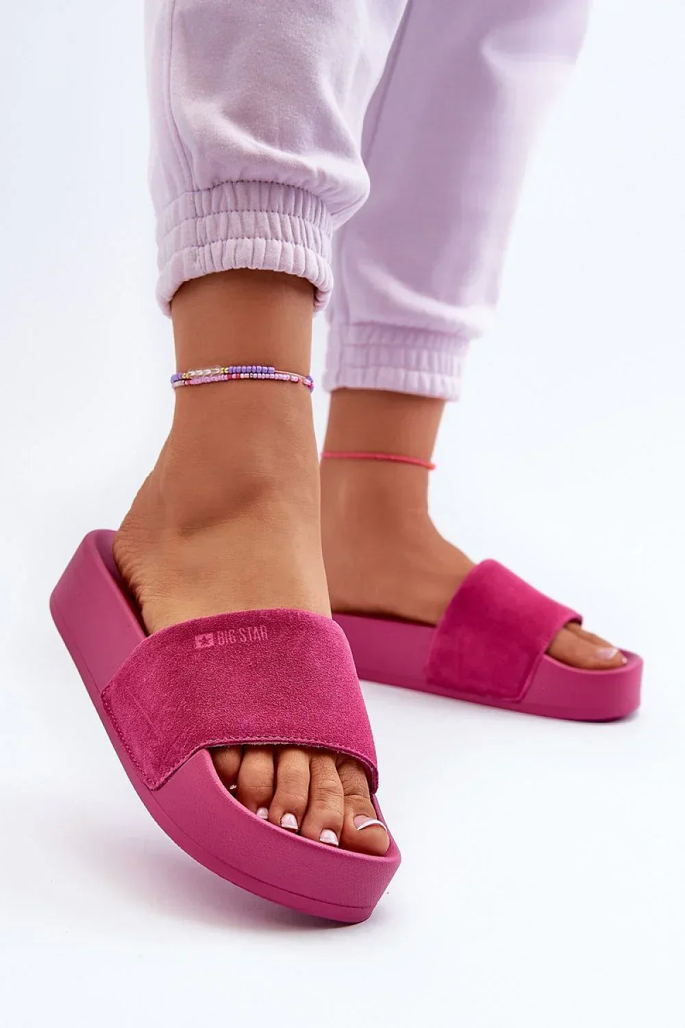  Flip-flops model 195432 Step in style 