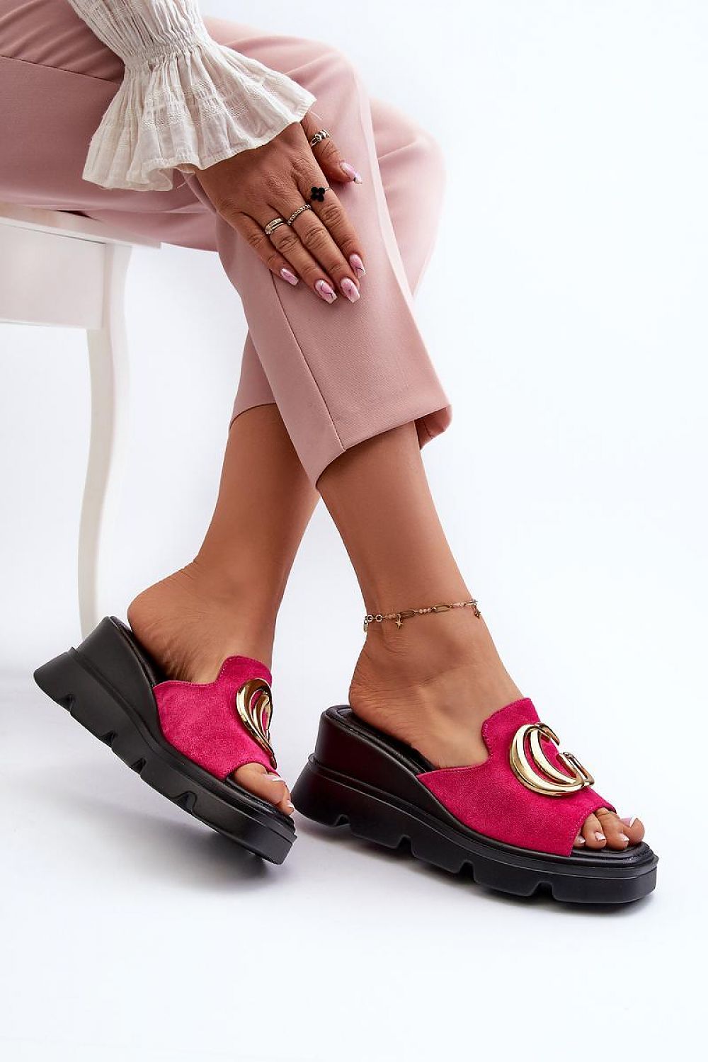  Flip-flops model 196692 Step in style 