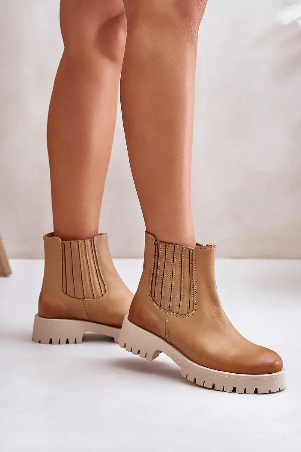  Boots model 201152 Step in style 