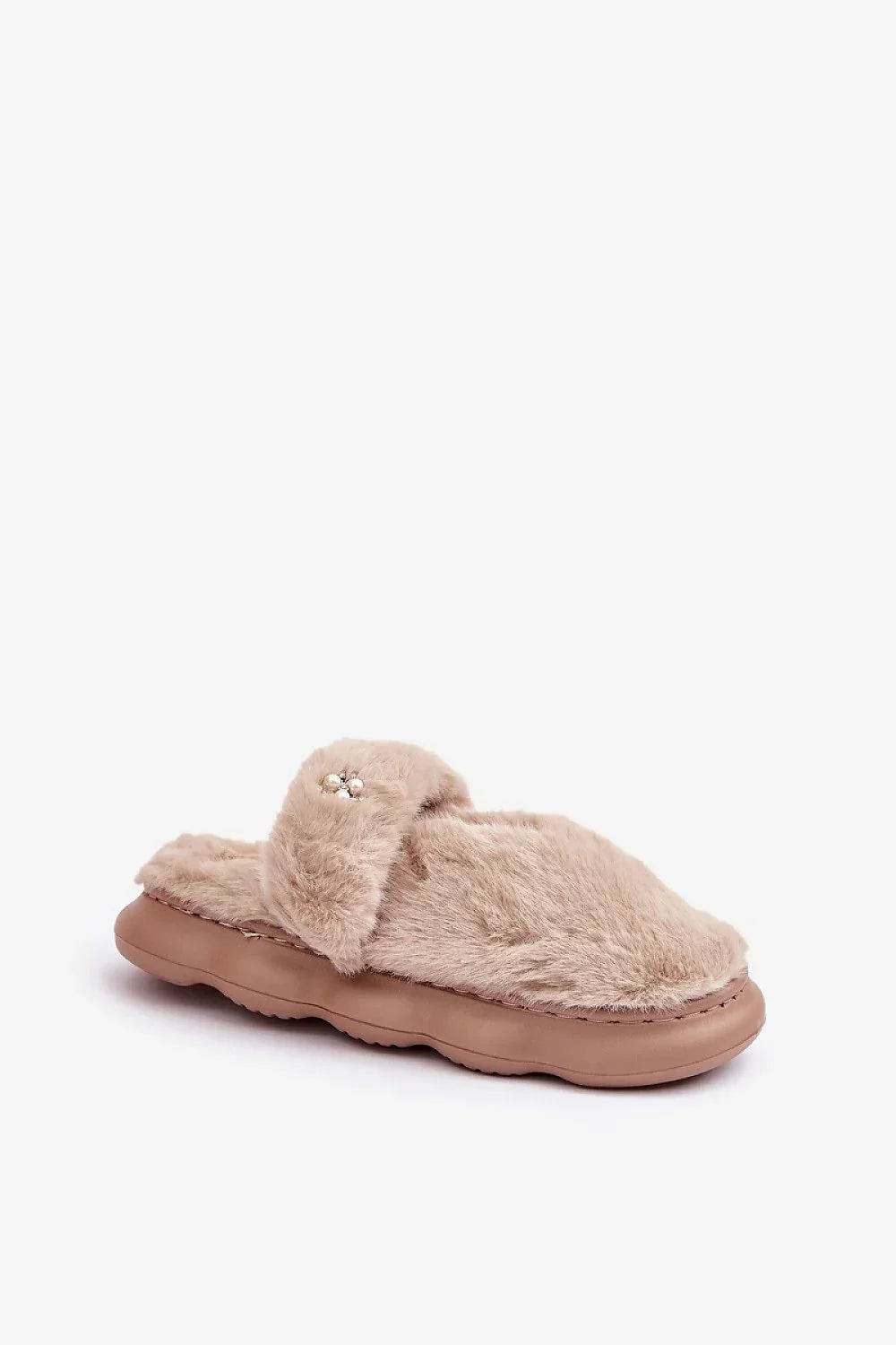  Slippers model 204949 Step in style 