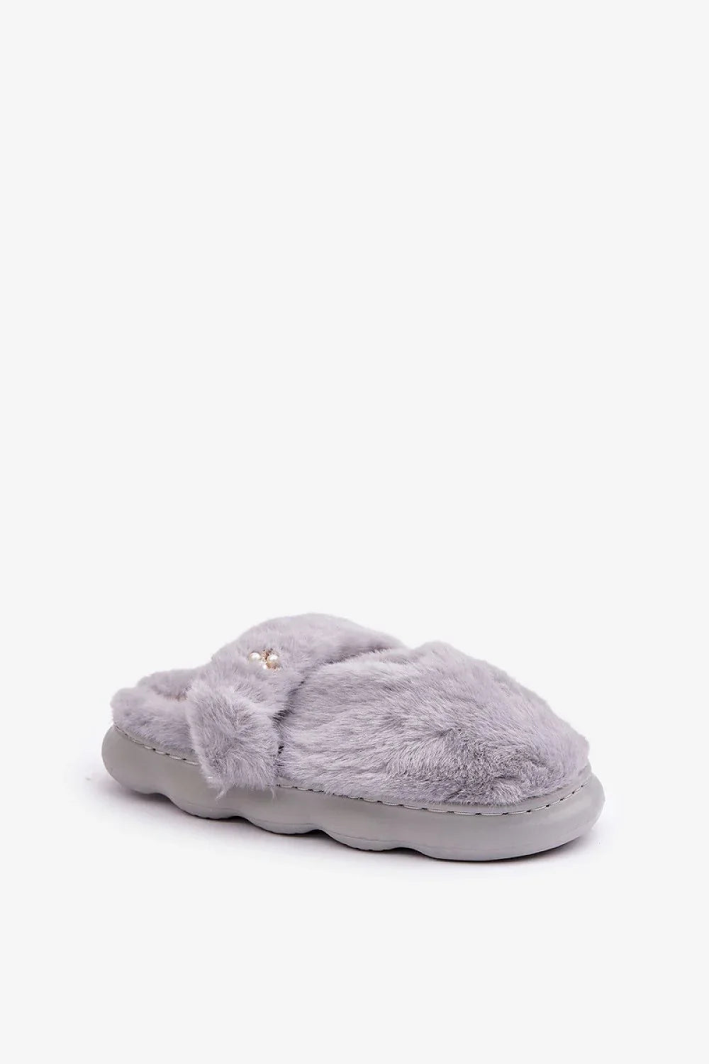  Slippers model 204950 Step in style 