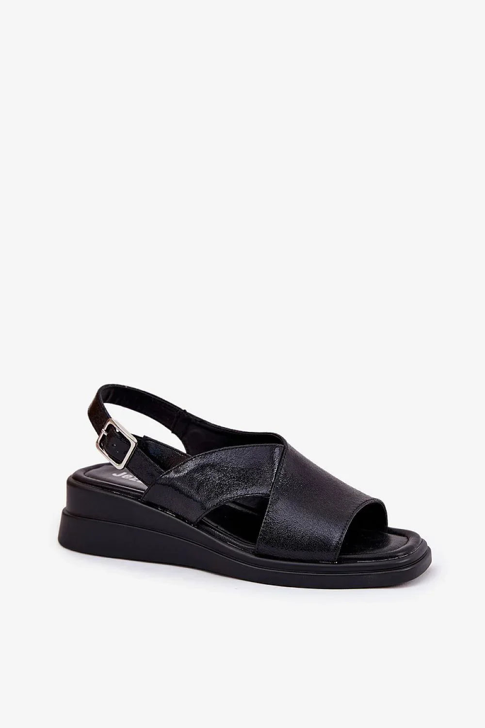  Buskin model 211943 Step in style 