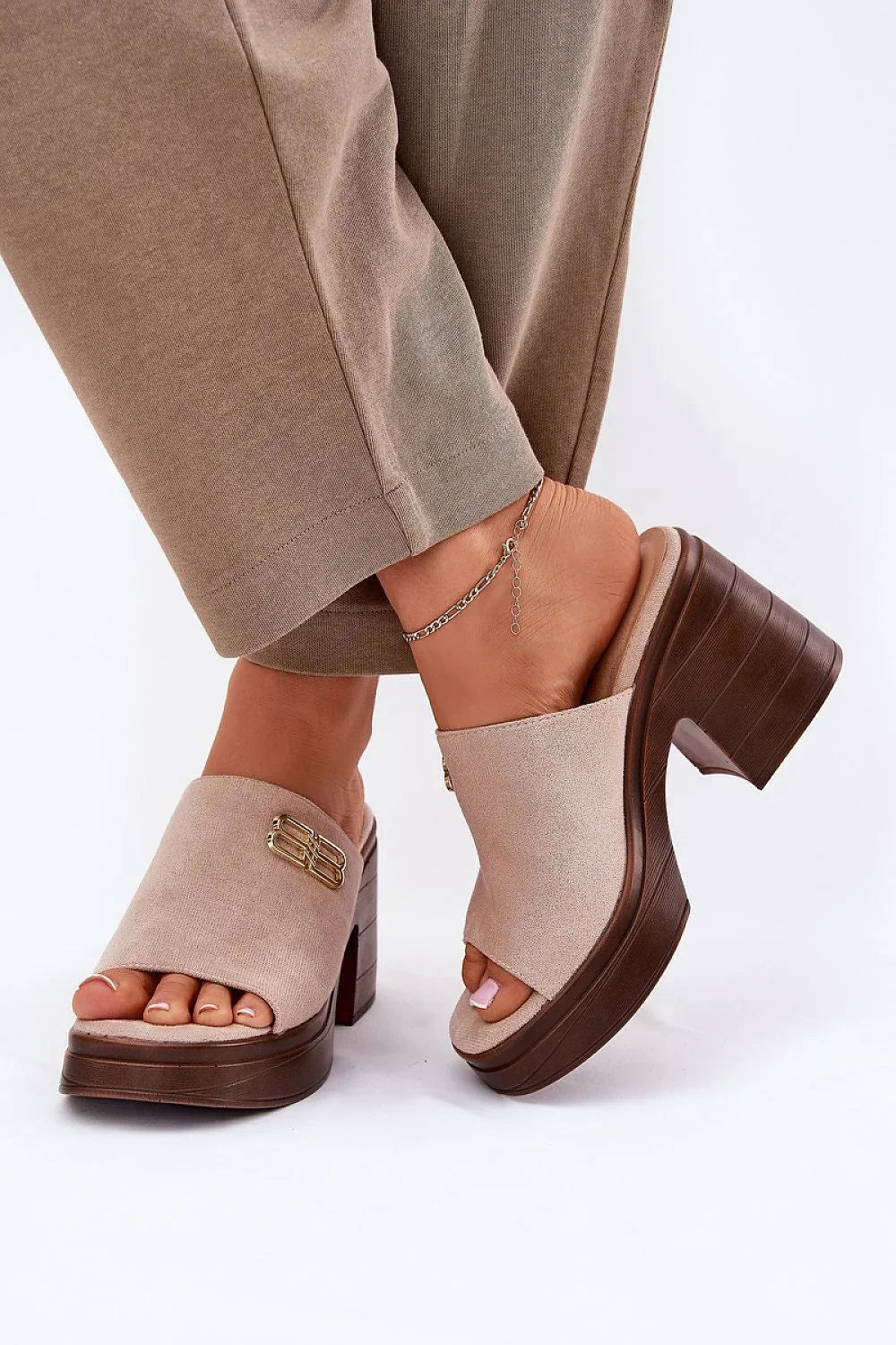  Flip-flops model 213038 Step in style 