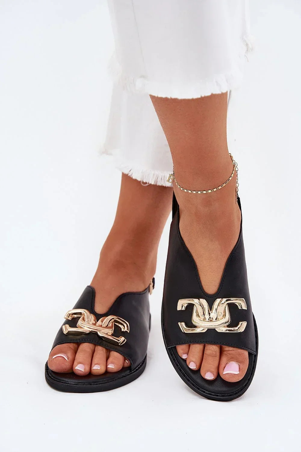  Sandals model 214337 Step in style 