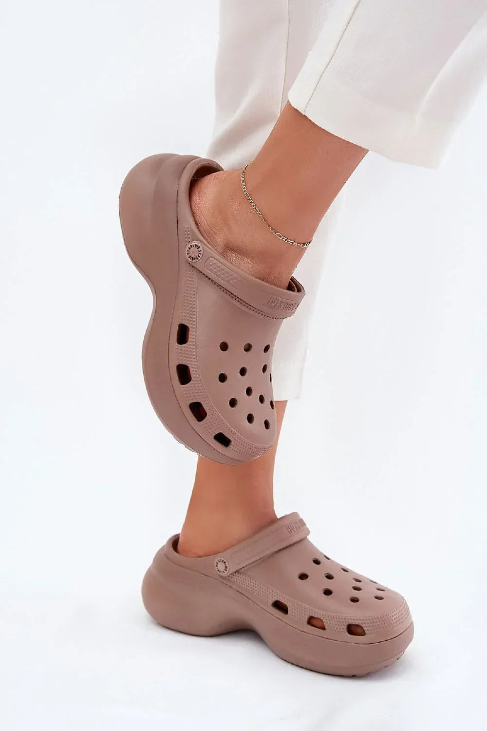  Flip-flops model 215960 Step in style 