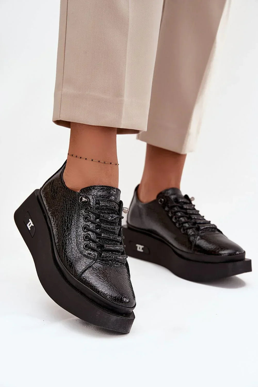  Half shoes model 219103 Step in style 