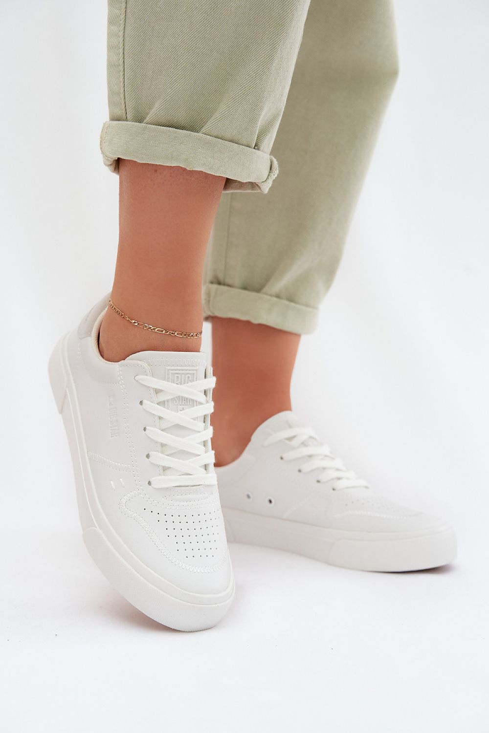  Sport Shoes model 224925 Step in style 