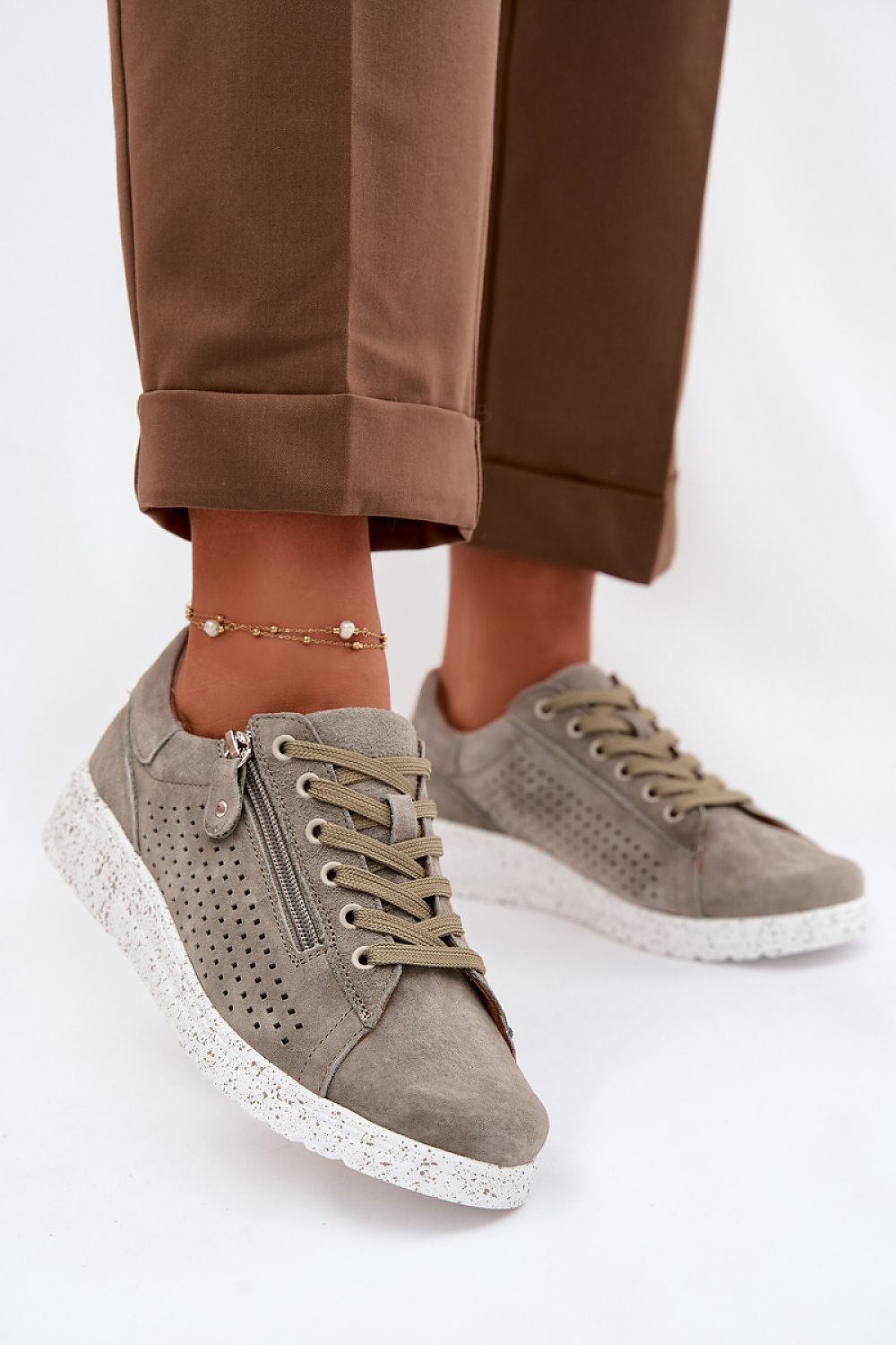  Half shoes model 226083 Step in style 