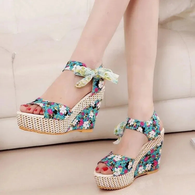 Floral Print Peep Toe Wedge Sandals - Wedge Shoes - LeStyleParfait