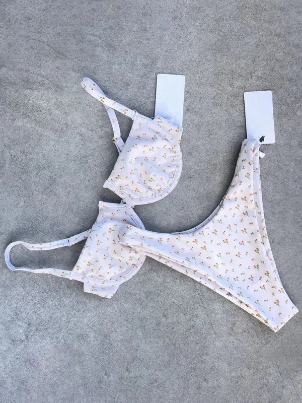 Maillot de bain une pièce rétro à pois pour femme