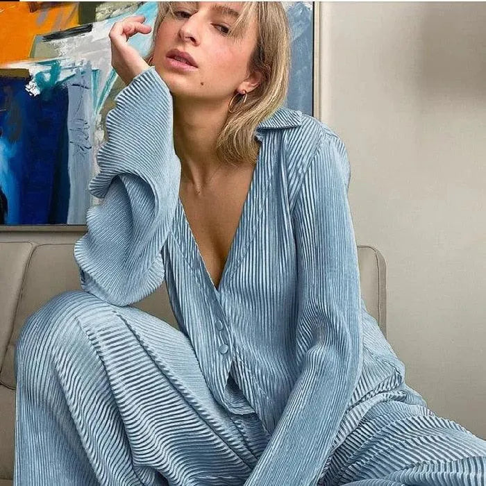 Pleated Loose Shirt - Blouse - LeStyleParfait