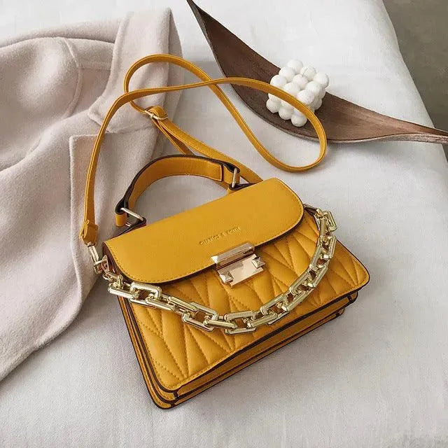 Women Chained Leather Handbag - Handbag - LeStyleParfait