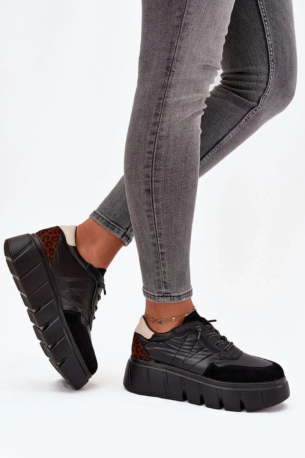 Sport Shoes-LeStyleParfait