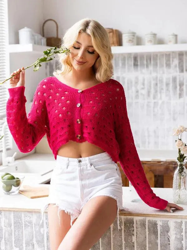 Women’s Cropped Knit Cardigan Sweater – V-Neck Button
