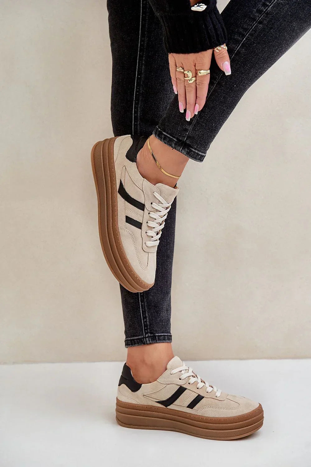 Women Suede Platform Sneakers Casual Commuter Travel Shoes-women sneakers-LeStyleParfait
