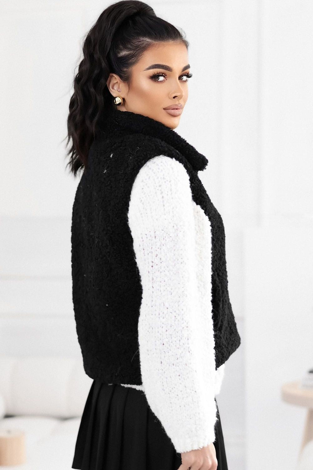 Women's Beige Stand Collar Faux Fur Vest-Women's Vest-beige-s-LeStyleParfait