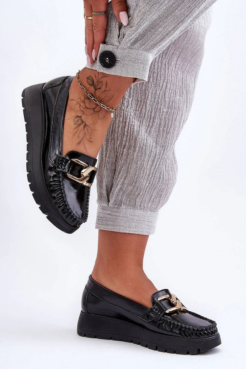 Women’s black leather mid heel platform moccasins, casual women’s platform loafers for spring–autumn outfits