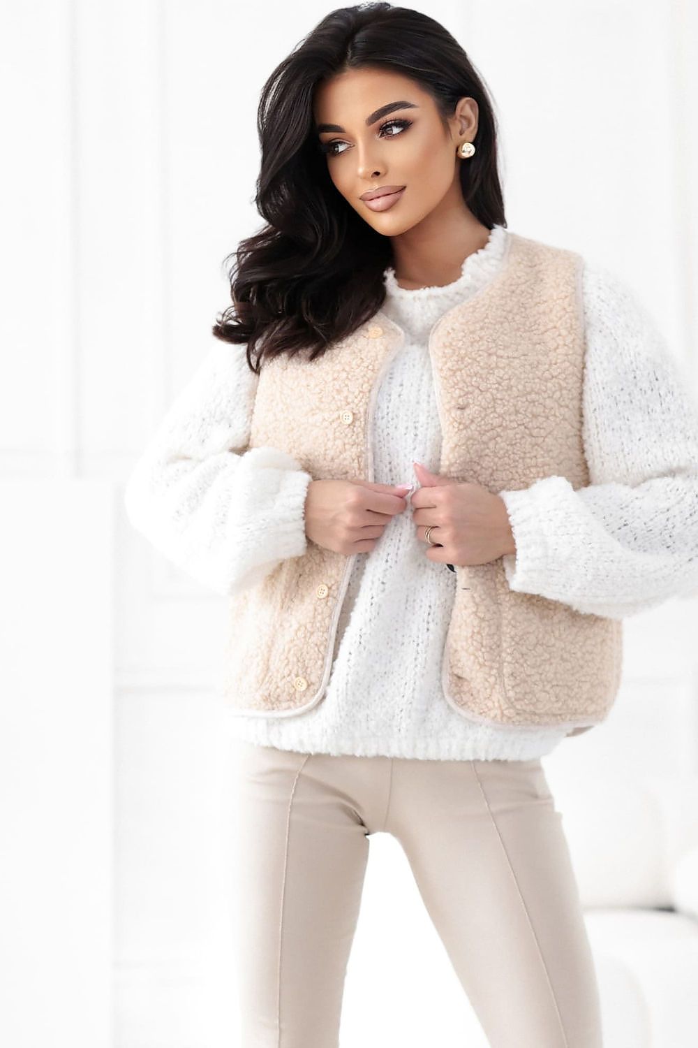 Women's Button-Front Crew Neck Teddy Vest-Women's Vest-beige-s-LeStyleParfait