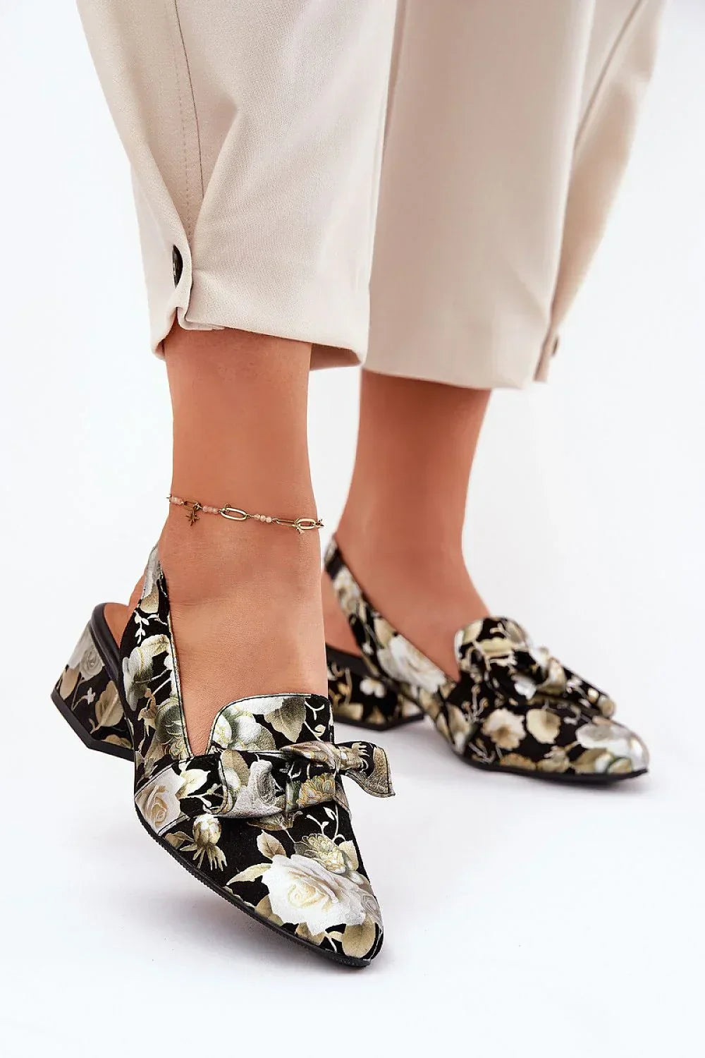 Escarpins Femme en cuir à bride arrière et talon carré-Escarpins Femme-LeStyleParfait