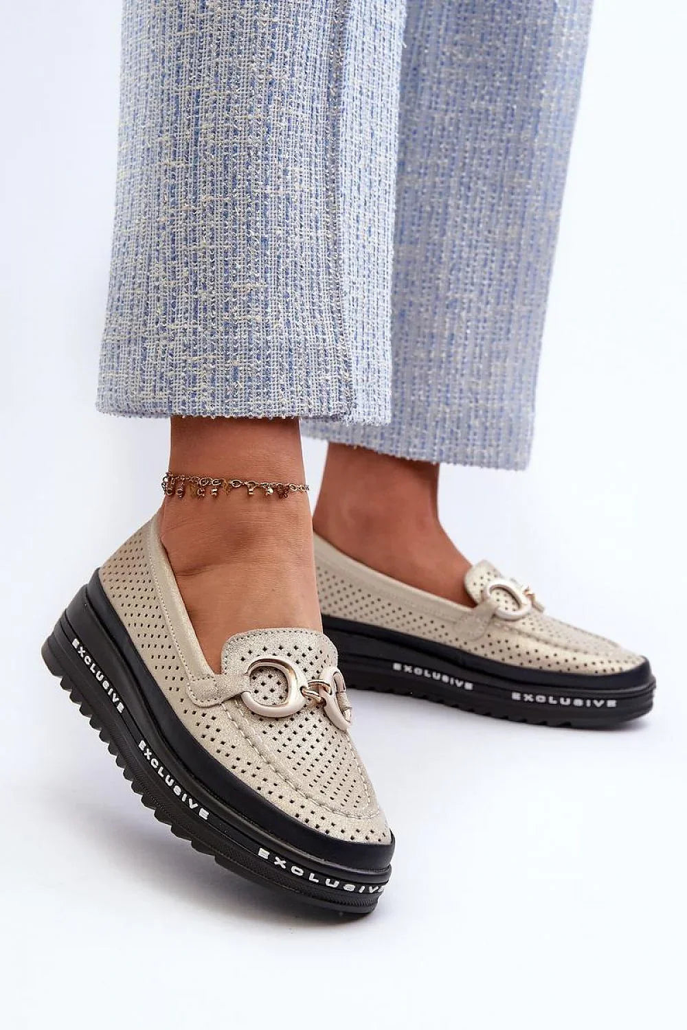 Women’s perforated leather platform moc toe loafers, chunky breathable women’s platform loafers for daily wear