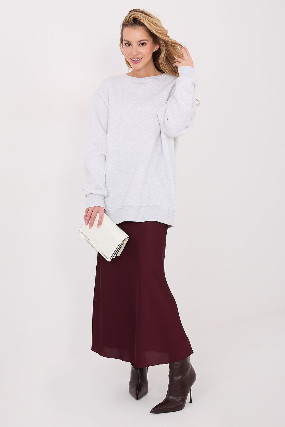 Women's Relaxed Plain Longline Sweatshirt — Black-Women Sweatshirt-LeStyleParfait