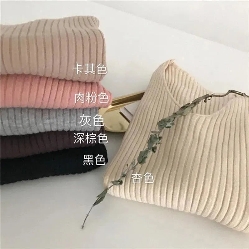 Women’s Slim Fit V-Neck Pullover Sweater – Ribbed