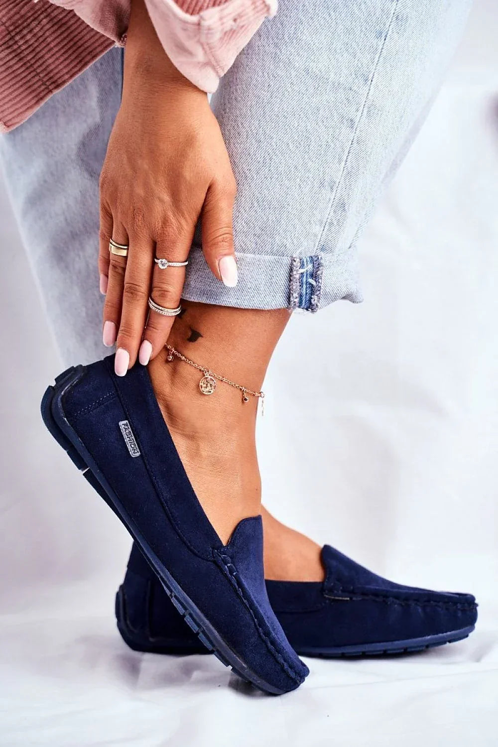 Women’s suede driving moccasin loafers, lightweight flat women’s driving loafers for casual spring outfits