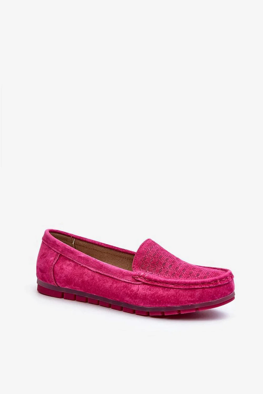 Women’s suede moccasin loafers in navy and pink, comfortable women’s suede loafers for spring–summer outfits