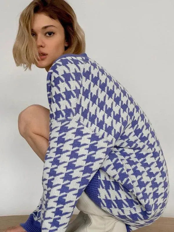 Women’s Houndstooth V-Neck Cardigan Sweater – Classic Pattern